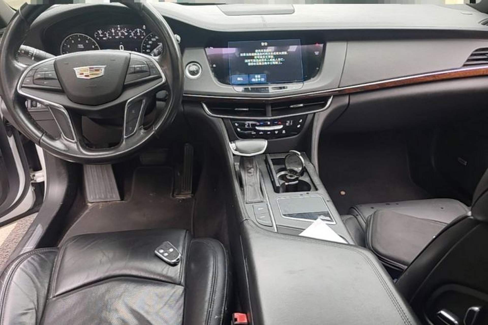 Used Cadillac CT6 2017 28T Elite Model Center Console