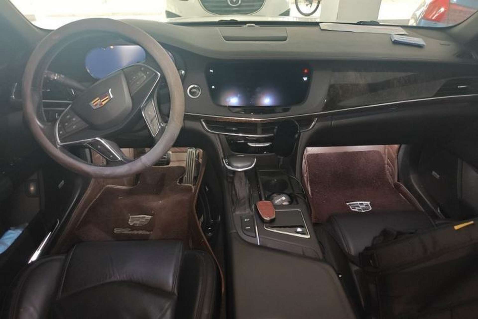Used Cadillac CT6 2017 28T Luxury Model Center Console