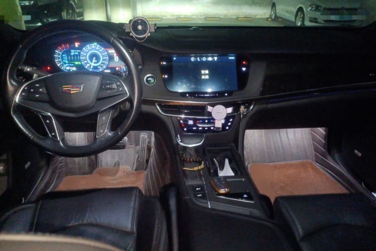 Used Cadillac CT6 2017 40T Luxury Model Center Console