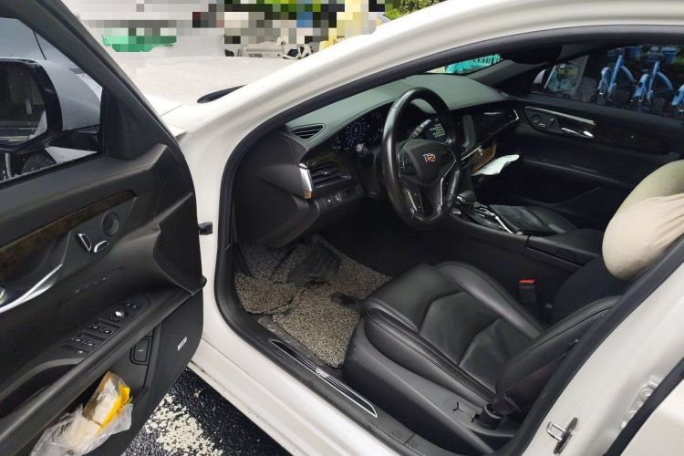 Used Cadillac CT6 2017 28T Platinum Edition Driver Seat