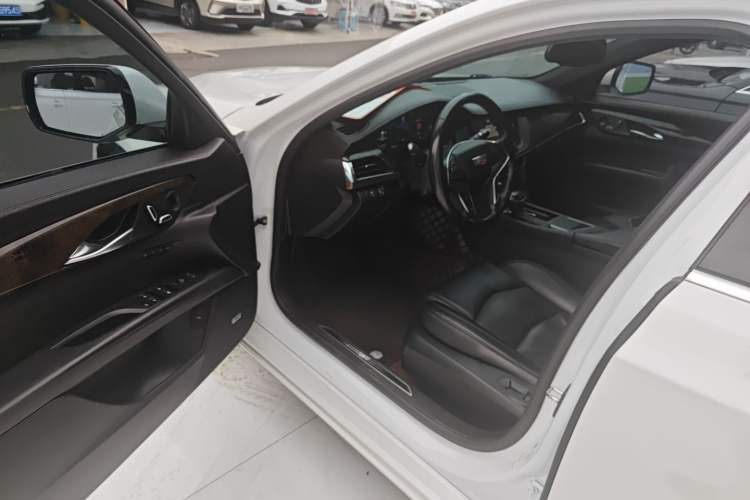 Used Cadillac CT6 2017 28T Luxury Model Driver Seat