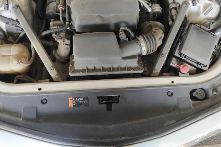 Used Cadillac CT6 2017 28T Luxury Model Engine Bay