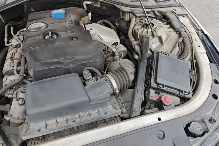 Used Cadillac CT6 2017 28T Luxury Model Engine Bay Left