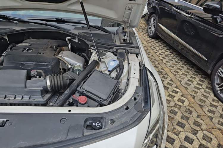 Used Cadillac CT6 2017 28T Premier Model Engine Bay Left