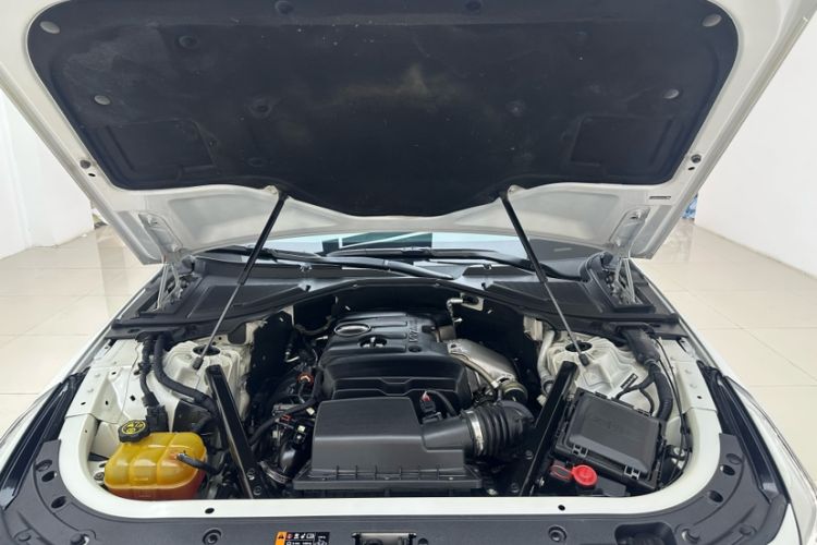 Used Cadillac CT6 2017 28T Fashion Edition Engine Bay