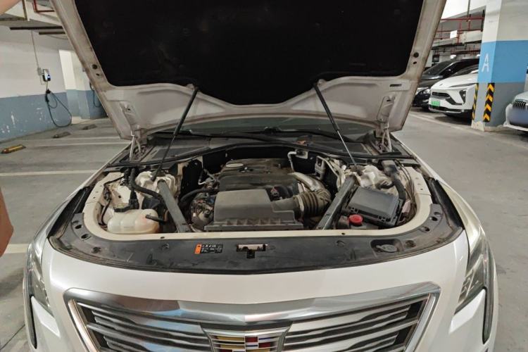 Used Cadillac CT6 2017 28T Platinum Edition Engine Bay