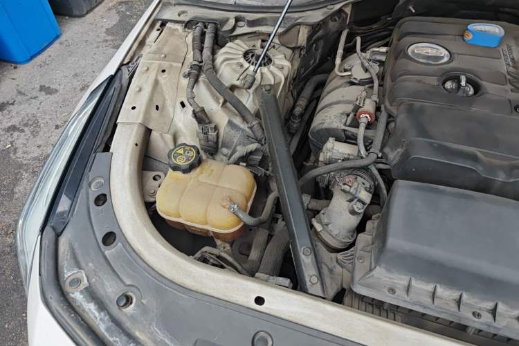 Used Cadillac CT6 2017 28T Luxury Model Engine Bay Right