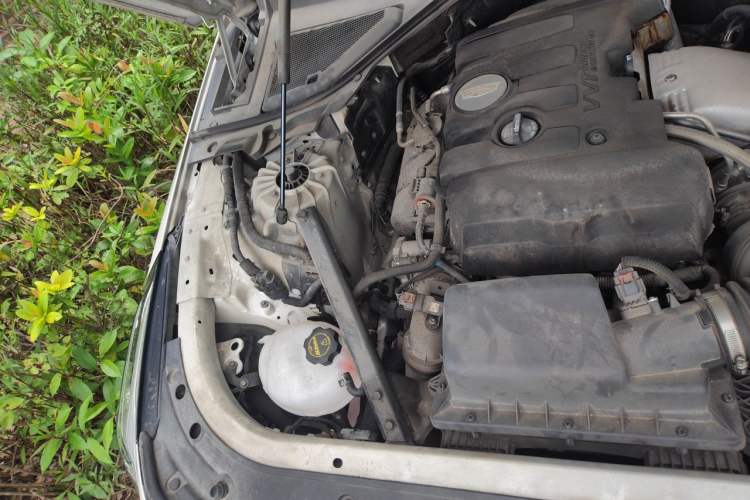Used Cadillac CT6 2017 28T Elite Model Engine Bay Right
