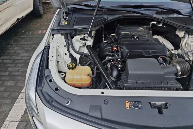 Used Cadillac CT6 2017 28T Luxury Model Engine Bay Right