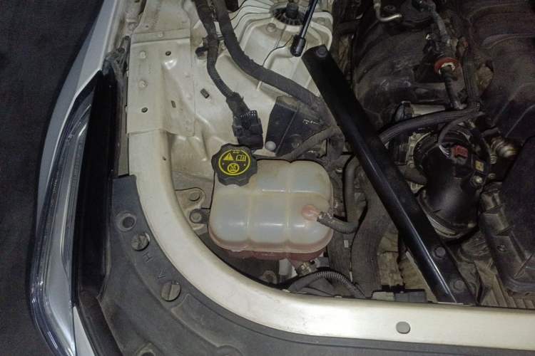 Used Cadillac CT6 2017 28T Luxury Model Engine Bay Right