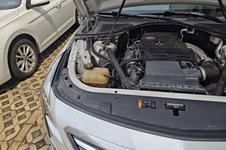 Used Cadillac CT6 2017 28T Premier Model Engine Bay Right
