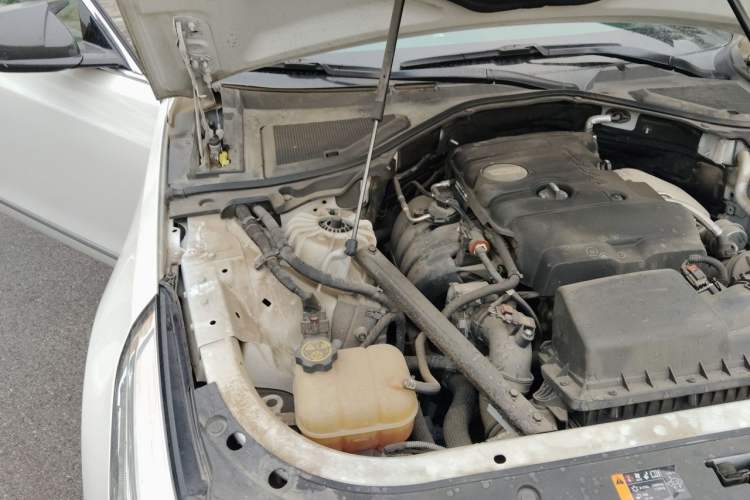 Used Cadillac CT6 2017 28T Elite Model Engine Bay Right