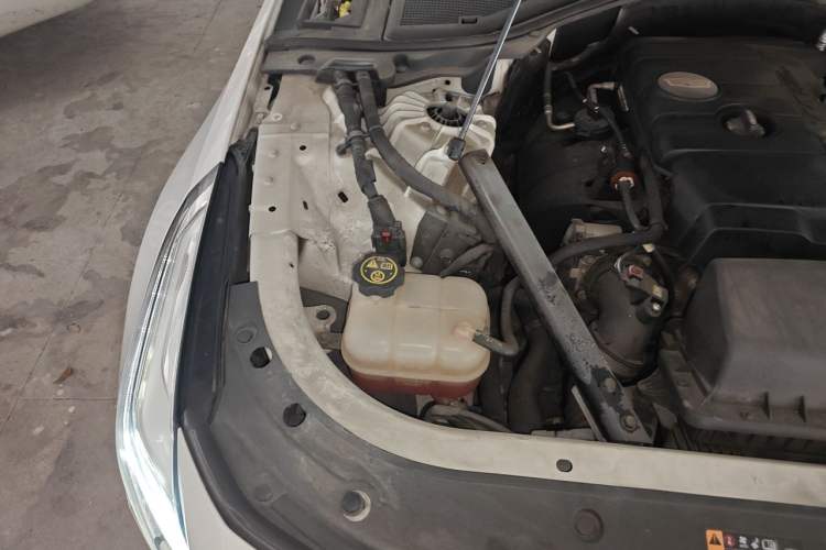 Used Cadillac CT6 2017 28T Luxury Model Engine Bay Right