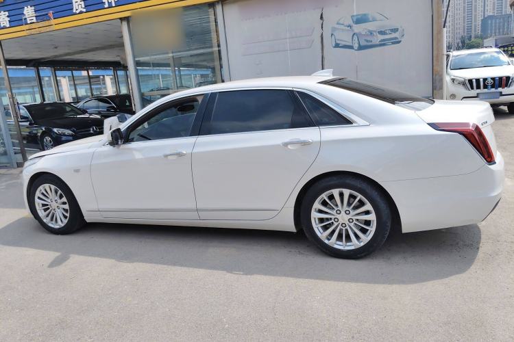 Used Cadillac CT6 2017 28T Fashion Edition Exterior 2