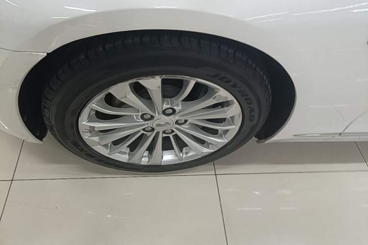 Used Cadillac CT6 2017 28T Fashion Edition Exterior 4