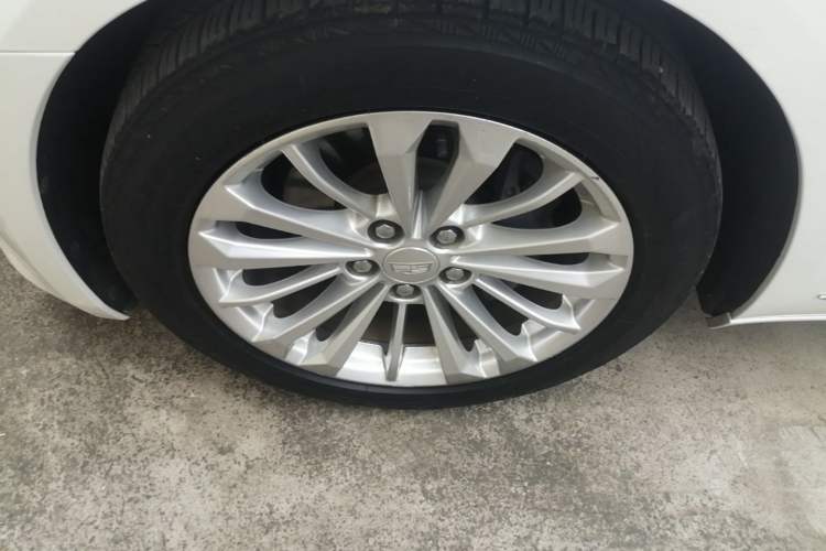 Used Cadillac CT6 2017 28T Fashion Edition Exterior 4
