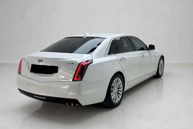 Used Cadillac CT6 2017 28T Fashion Edition Exterior 4