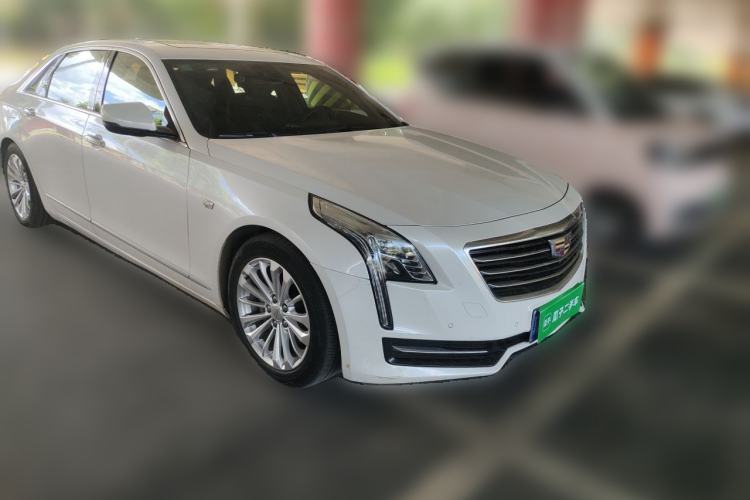 Used Cadillac CT6 2017 28T Luxury Model Front Right 45 Deg