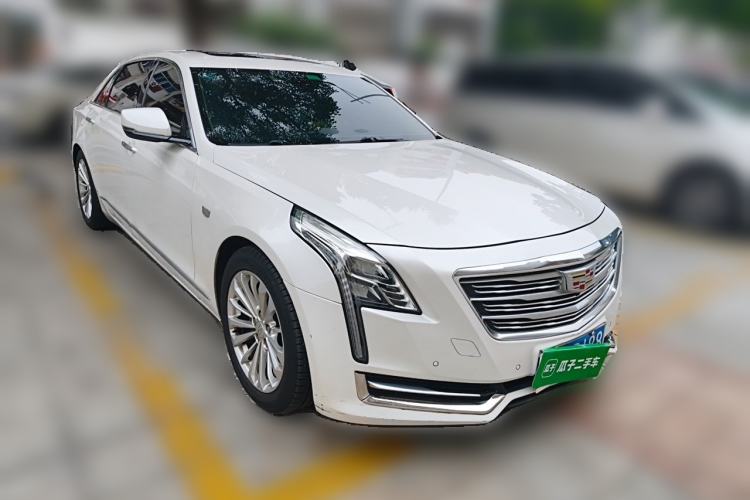 Used Cadillac CT6 2017 28T Fashion Edition Front Right 45 Deg