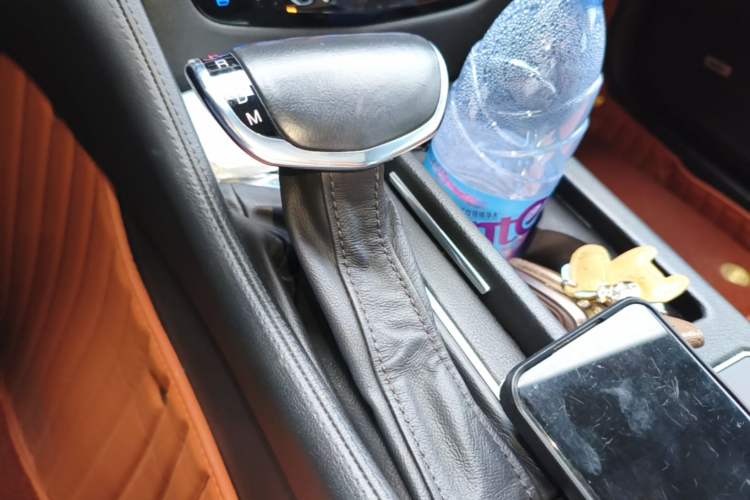 Used Cadillac CT6 2017 28T Luxury Model Gear Lever
