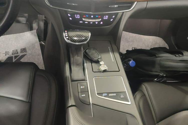 Used Cadillac CT6 2017 28T Elite Model Gear Lever