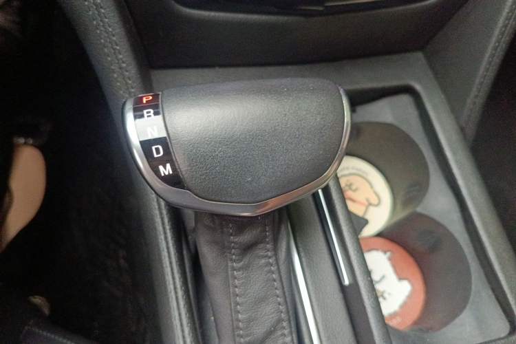 Used Cadillac CT6 2017 28T Luxury Model Gear Lever