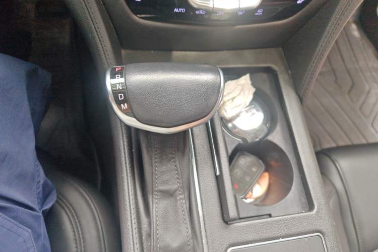 Used Cadillac CT6 2017 28T Elite Model Gear Lever