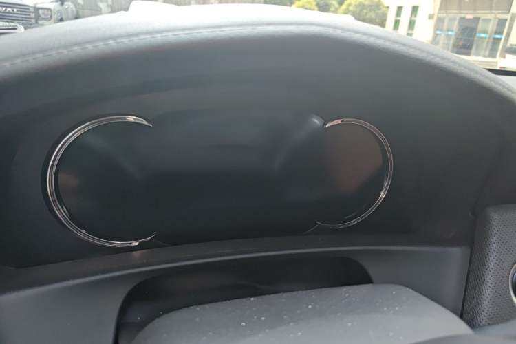 Used Cadillac CT6 2017 28T Premier Model Instrument Cluster