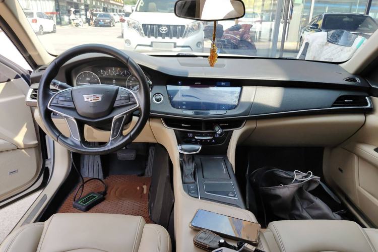 Used Cadillac CT6 2017 28T Fashion Edition Interior 2