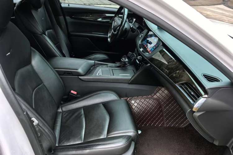 Used Cadillac CT6 2017 28T Luxury Model Interior 3