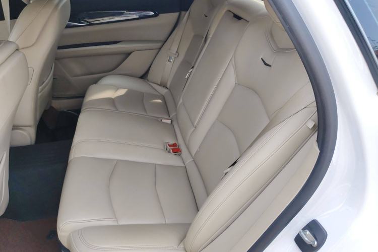 Used Cadillac CT6 2017 28T Fashion Edition Interior 4