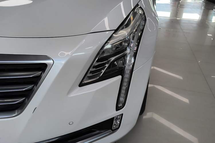 Used Cadillac CT6 2017 28T Premier Model Left Front Headlight
