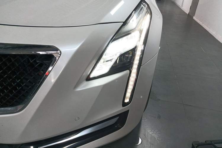 Used Cadillac CT6 2017 28T Fashion Edition Left Front Headlight