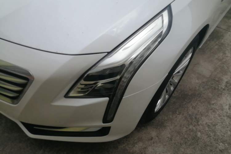 Used Cadillac CT6 2017 28T Fashion Edition Left Front Headlight