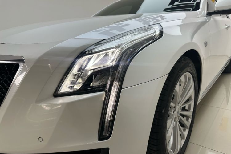 Used Cadillac CT6 2017 28T Fashion Edition Left Front Headlight