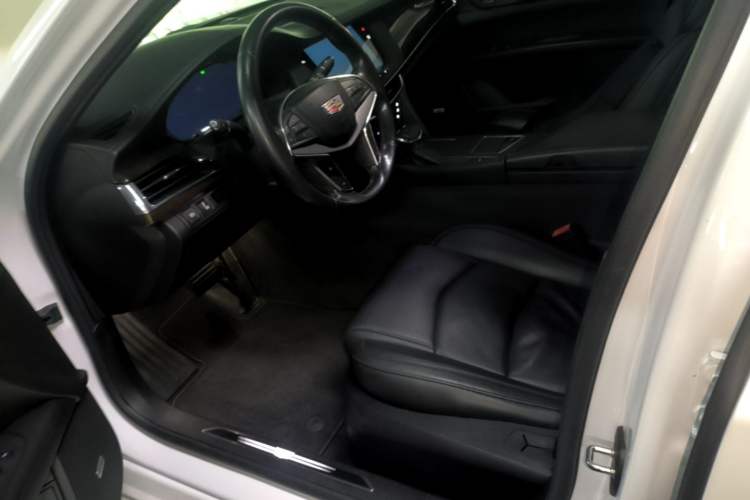 Used Cadillac CT6 2017 28T Luxury Model Left Front Seat