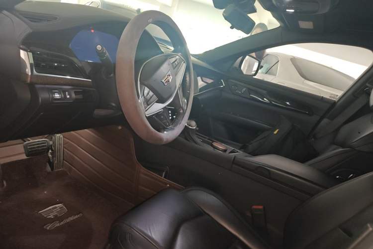 Used Cadillac CT6 2017 28T Luxury Model Left Front Seat