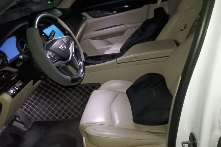 Used Cadillac CT6 2017 28T Fashion Edition Left Front Seat