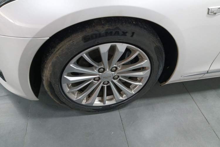 Used Cadillac CT6 2017 28T Fashion Edition Left Front Wheel Hub