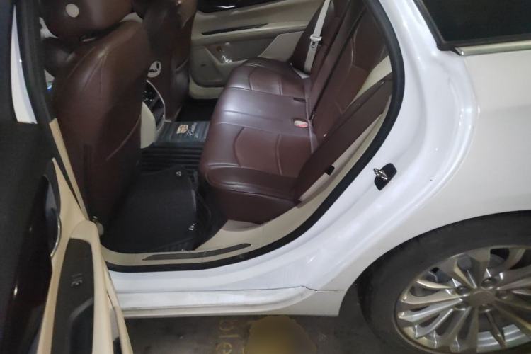 Used Cadillac CT6 2017 28T Fashion Edition Left Rear Seat