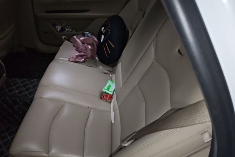 Used Cadillac CT6 2017 28T Fashion Edition Left Rear Seat