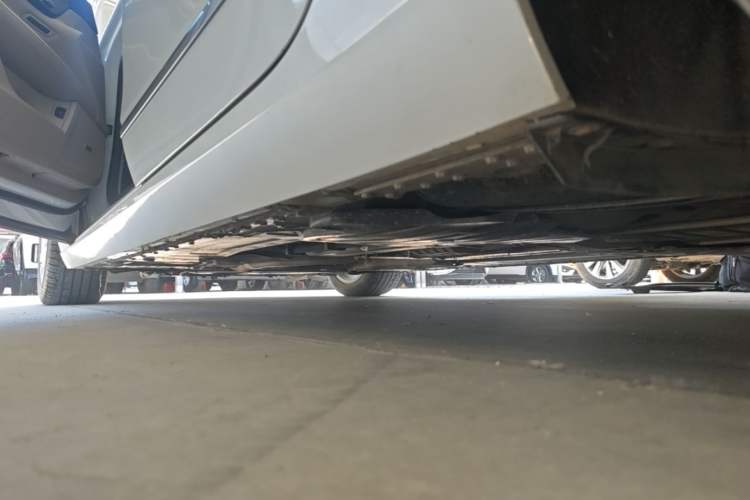 Used Cadillac CT6 2017 28T Fashion Edition Left Side Sill