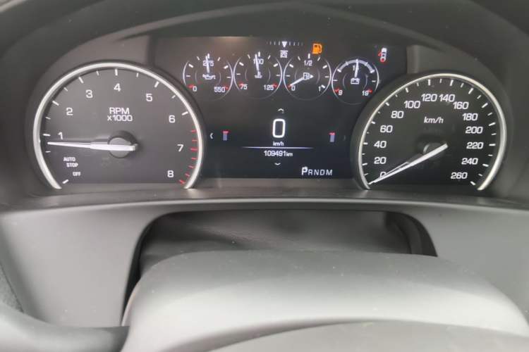 Used Cadillac CT6 2017 28T Fashion Edition Odometer Close Up