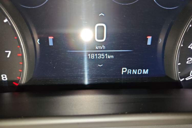 Used Cadillac CT6 2017 28T Fashion Edition Odometer Close Up