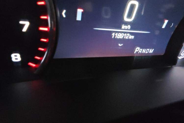 Used Cadillac CT6 2017 28T Fashion Edition Odometer Close Up