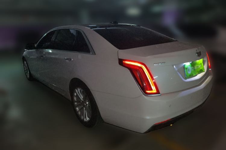 Used Cadillac CT6 2017 28T Fashion Edition Rear Left 45 Deg