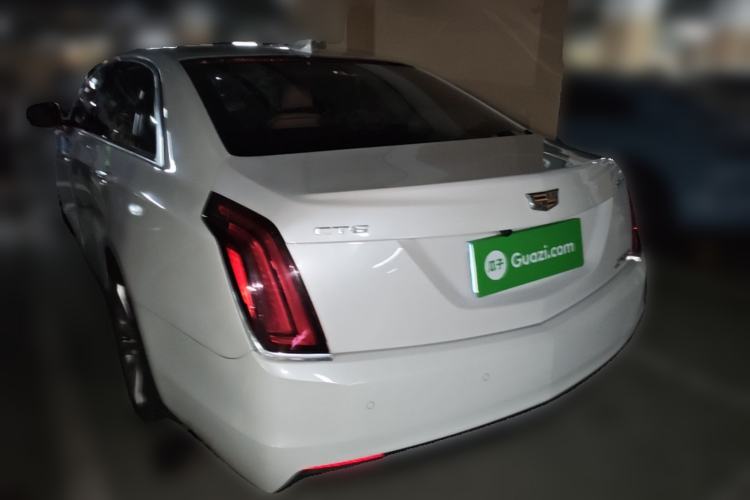Used Cadillac CT6 2017 28T Fashion Edition Rear Left 45 Deg