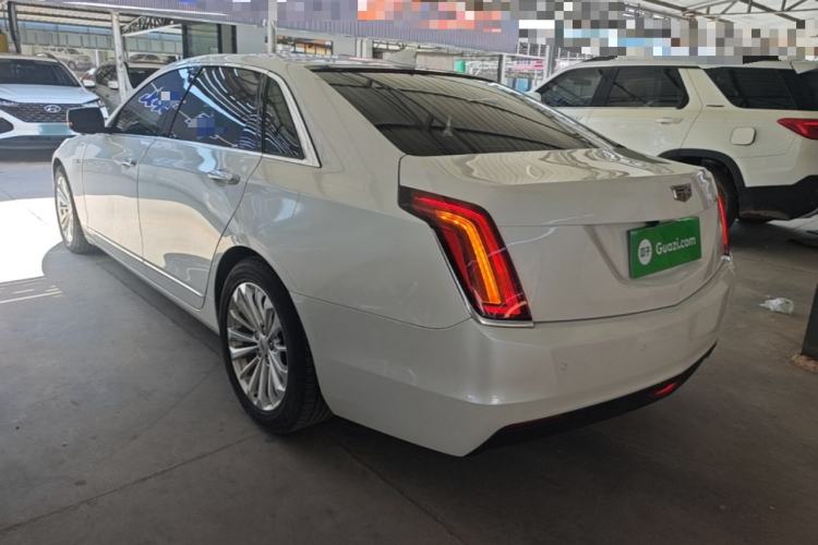 Used Cadillac CT6 2017 28T Fashion Edition Rear Left 45 Deg