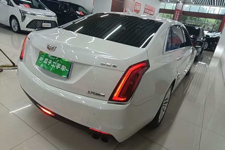Used Cadillac CT6 2017 28T Fashion Edition Rear Right 45 Deg
