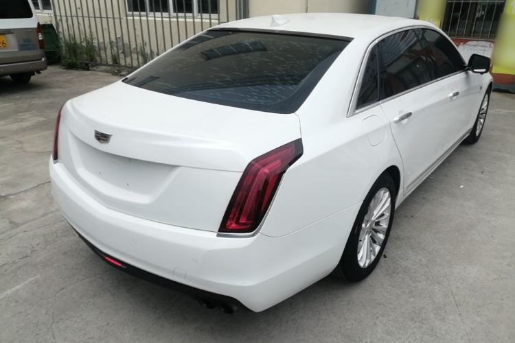 Used Cadillac CT6 2017 28T Fashion Edition Rear Right 45 Deg